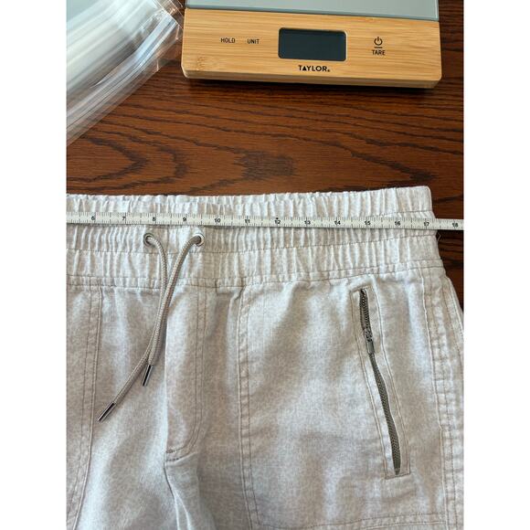 Athleta Cabo Linen Jogger Micro Cheetah Abalone Grey White Size 12 - Picture 6 of 7